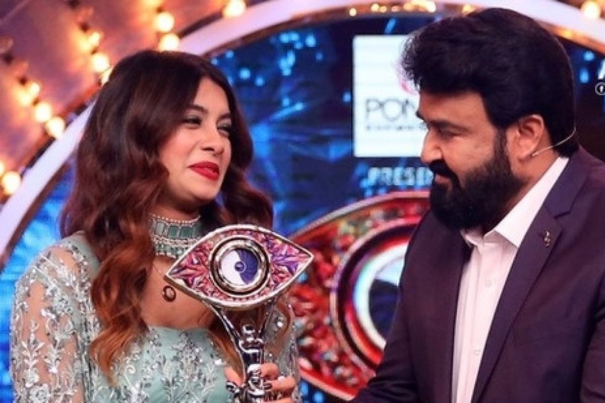 Bigg Boss Malayalam 4: Dilsha Prasanann emerges as first female contestant to win the reality show