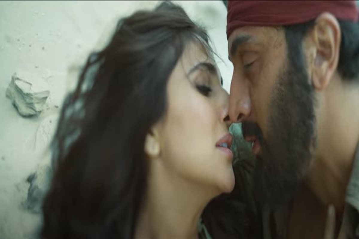 New song ‘Fitoor’ from Ranbir Kapoor’s ‘Shamshera’ out now (VIDEO)