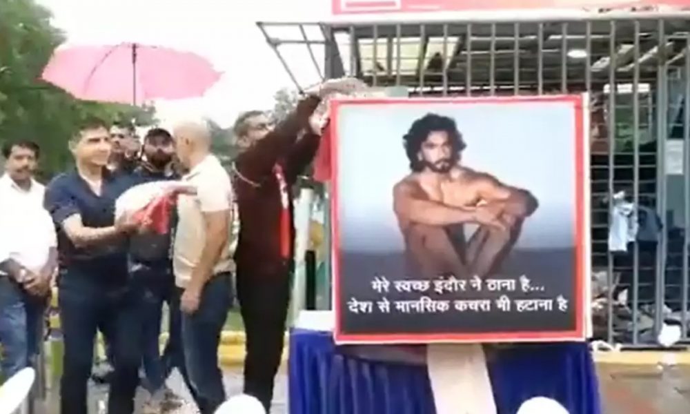 WATCH: Indore residents run clothes donation drive for Ranveer Singh