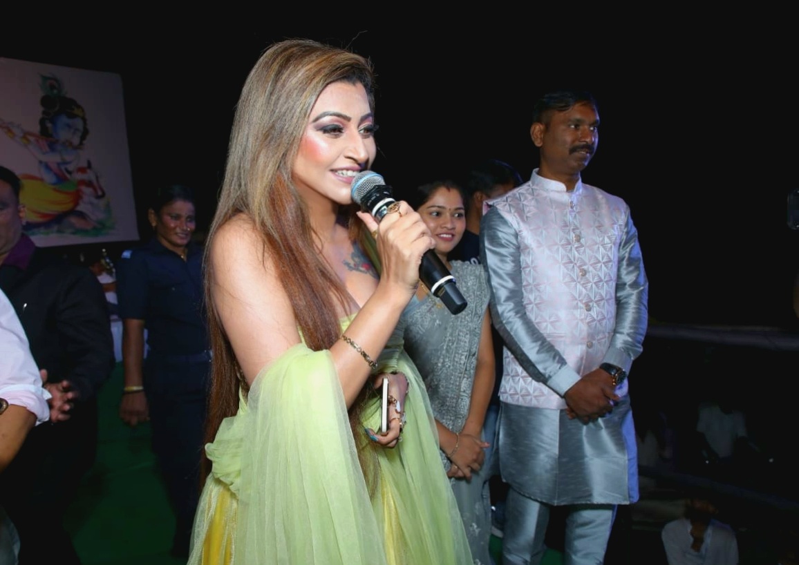 Roshni Kapoor’s visit at various dahi handi events at Pune, Maharashtra
