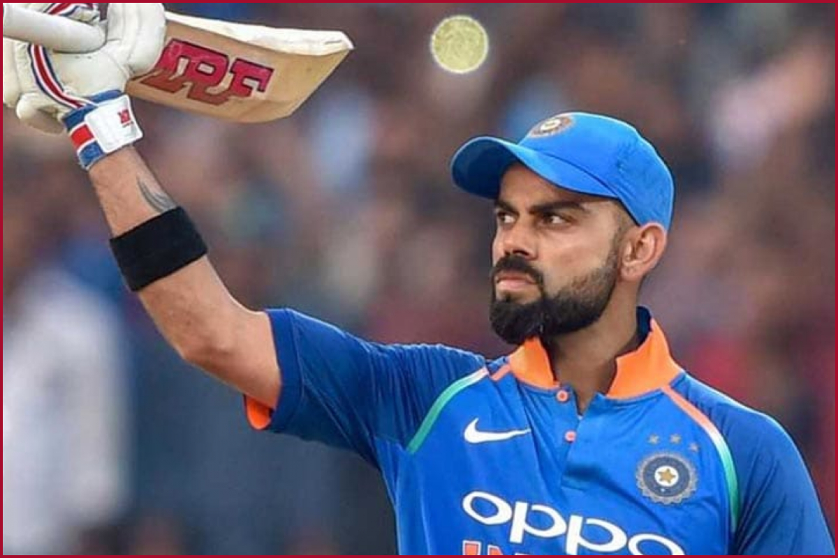 IND vs PAK Asia Cup 2022: Virat Kohli wins hearts as he accepts request of a fan to get selfie with him
