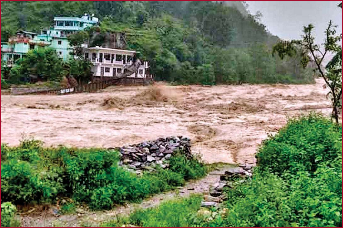 Uttarakhand: Cloudburst strikes Dehradun, SDRF swings into action
