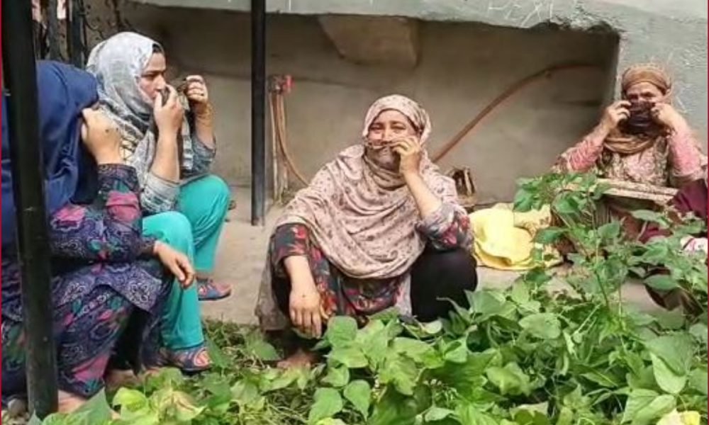 Kashmiri Hindu shot dead after terrorists open fire at an apple orchard in Shopian