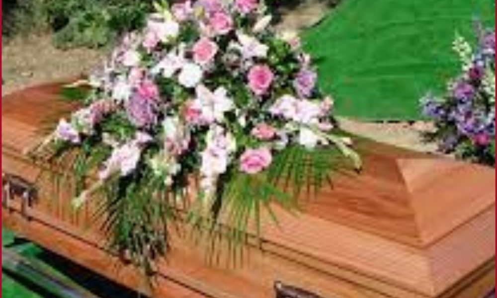SHOCKING! Three year old dead girl wakes up at her own funeral in Mexico, dies again