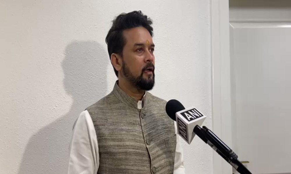 Anurag Thakur lauds Indian contingent for their performances in Commonwealth Games