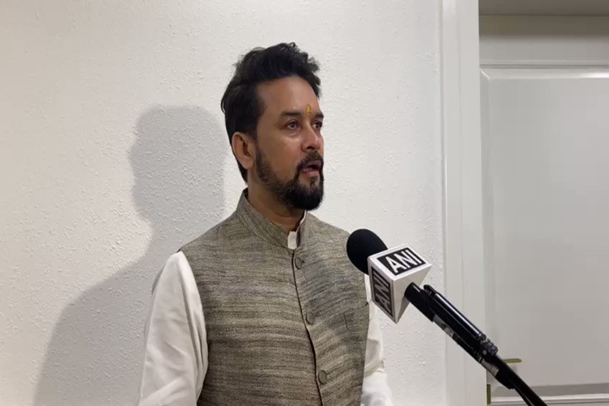 Anurag Thakur lauds Indian contingent for their performances in Commonwealth Games