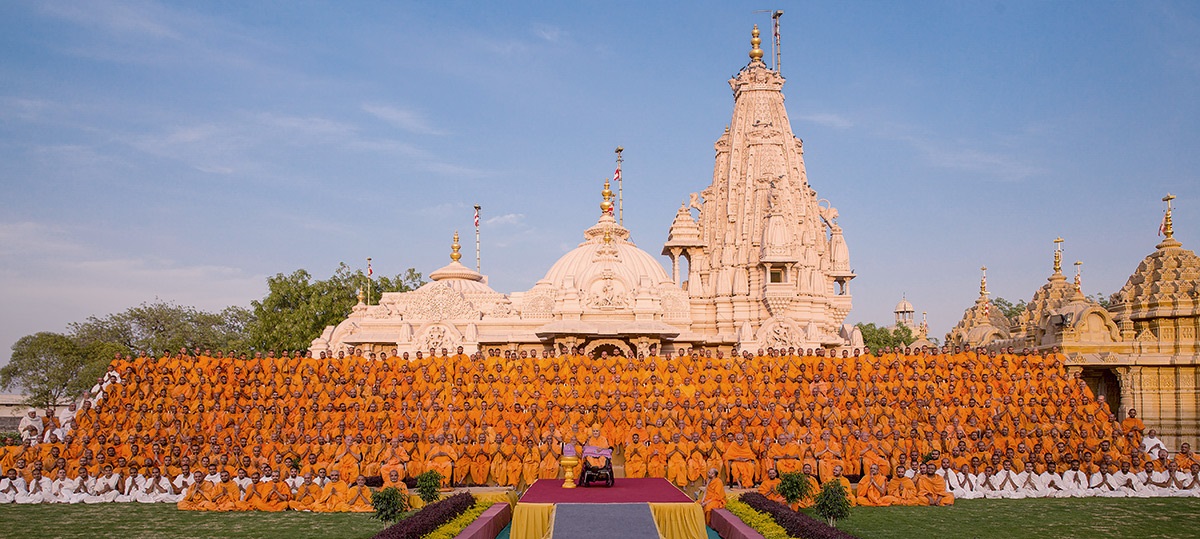 Pramukh Swami Maharaj ---