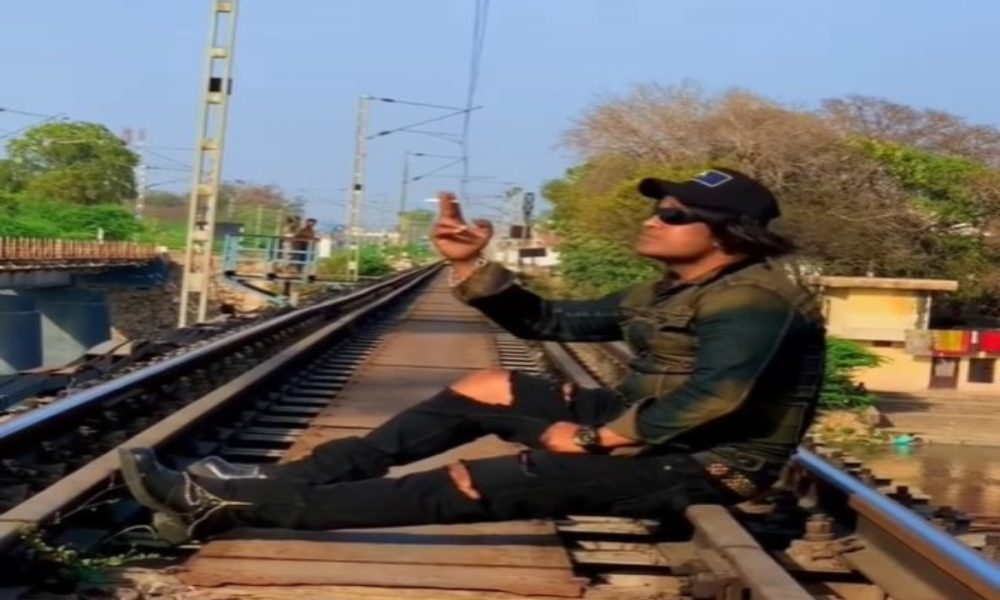 Salman Khan’s doppelganger Azam Ansari booked for making video on railway track
