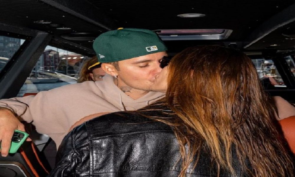 Justin Beiber locks lips with Hailey as he tours Norway; see photos