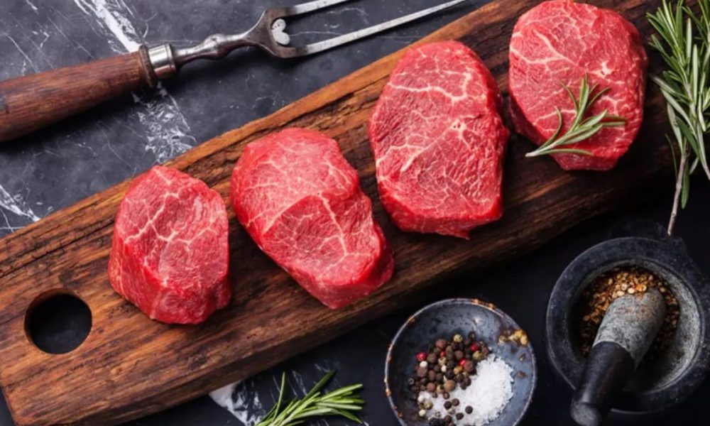 “Red meat” – what is it? What are the types of red meat and how does it affect health?