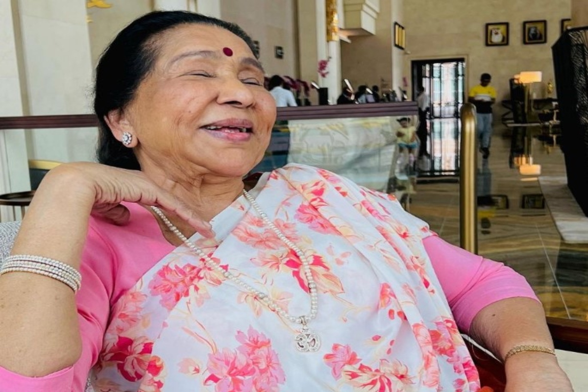 Here are some timeless songs to celebrate the famous singer Asha Bhosle’s birthday