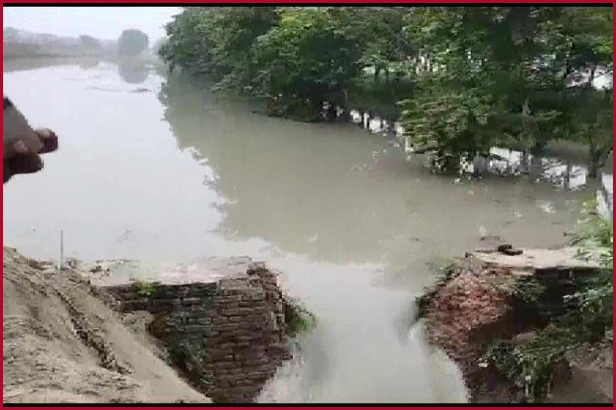 Several fields submerged after embankment of canal breached in Bihar’s Motipur