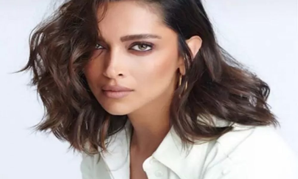 Follow these 5 steps to get perfect nude lips within minutes