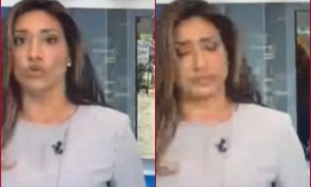 News anchor swallows fly during live bulletin; netizens react with funny memes (WATCH)