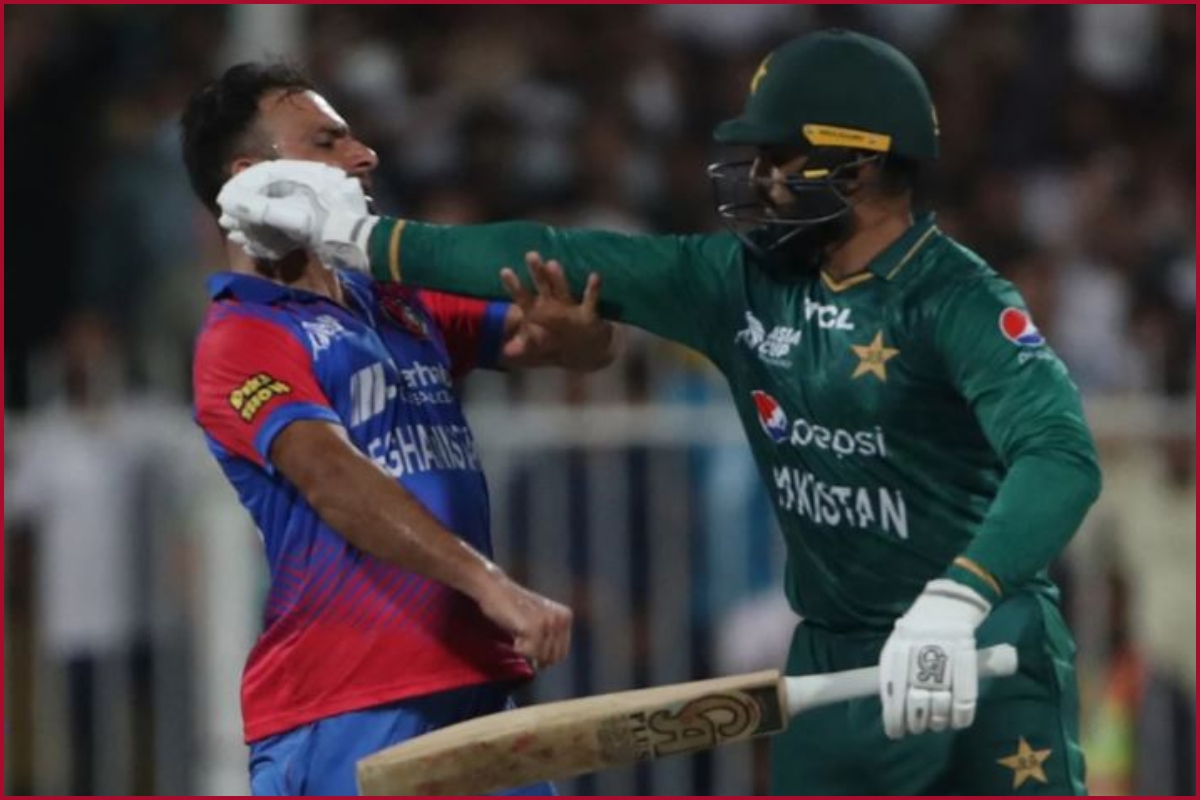 PAK vs AFG, Asia Cup 2022: Pakistani player Asif Ali almost hit Afghan bowler Fareed Ahmed with his bat; Video goes viral