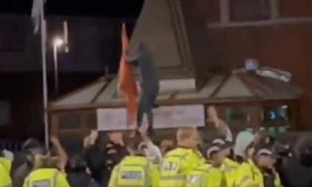 In UK’s Leicester, mob vandalizes Hindu temple; takes down saffron flag, city on the edge (VIDEO)