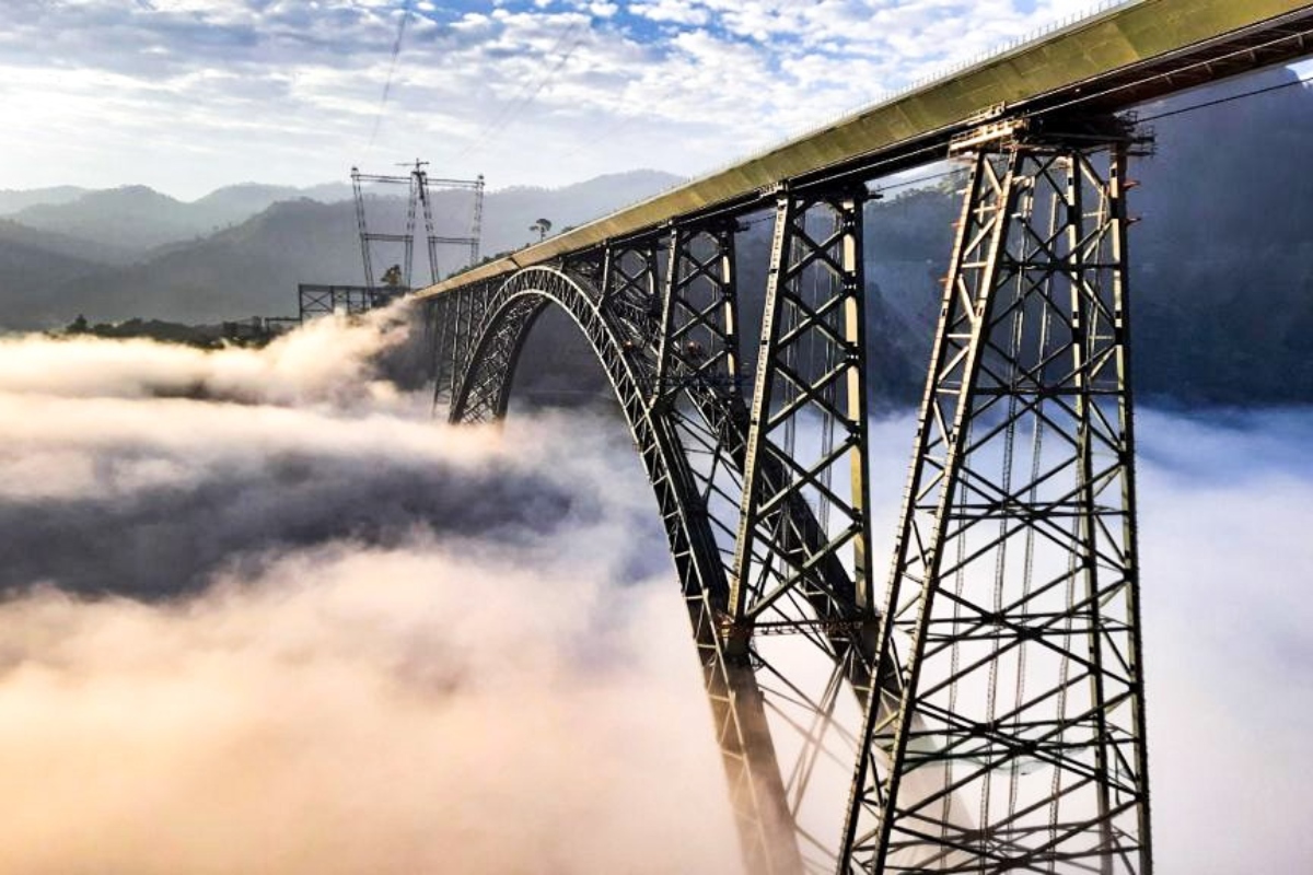 Indian Railways share breathtaking glimpses of world’s highest rail bridge over Chenab river [SEE PICS]