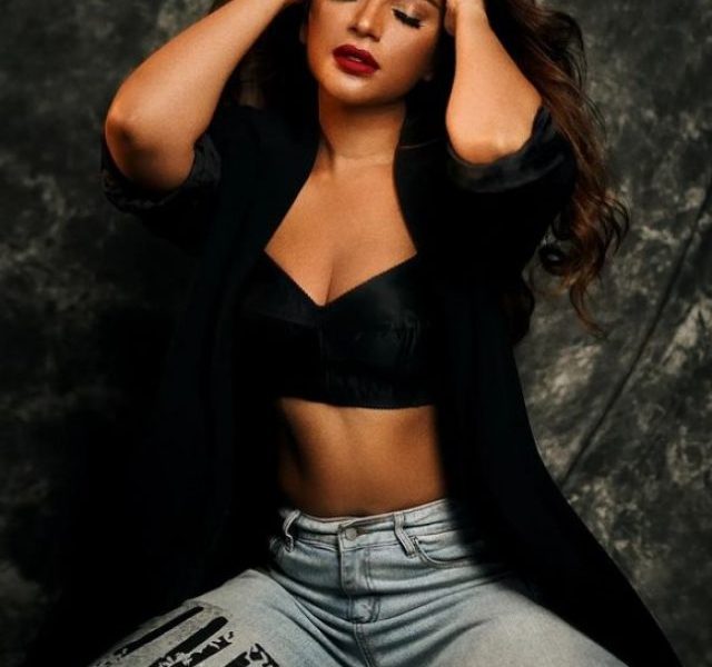 Bossy Friday vibes; Shama Sikander