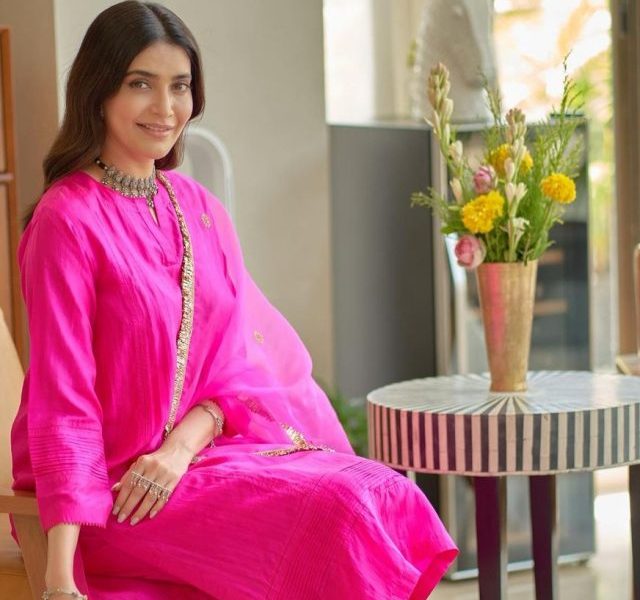 Festive time and desi vibes, Karishma Tanna