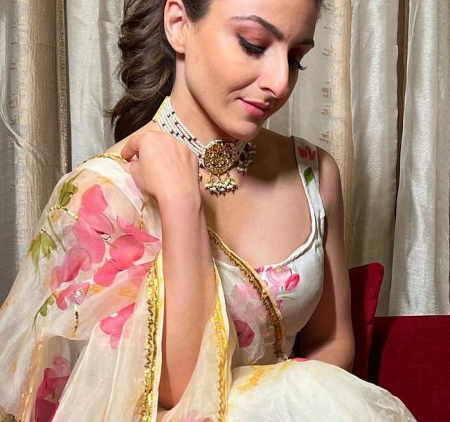 Soha Ali Khan looks magnificent in her white lehenga