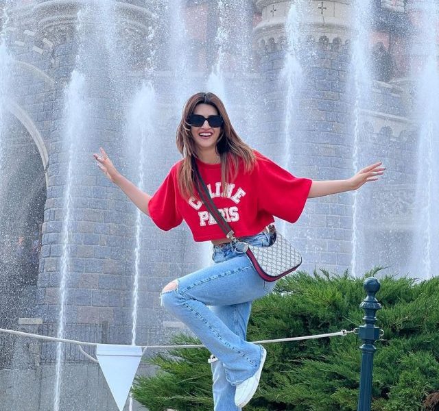 Kriti Sanon’s France Diary is worth watching