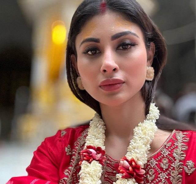 Mouni Roy shares photos from fortunate morning