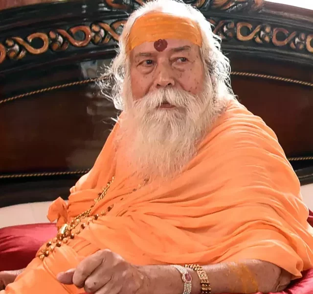 Swami Swaroopanand Saraswati dies at 99