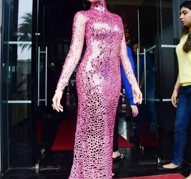 Nora Fatehi flaunts her curves in pink embellished gown