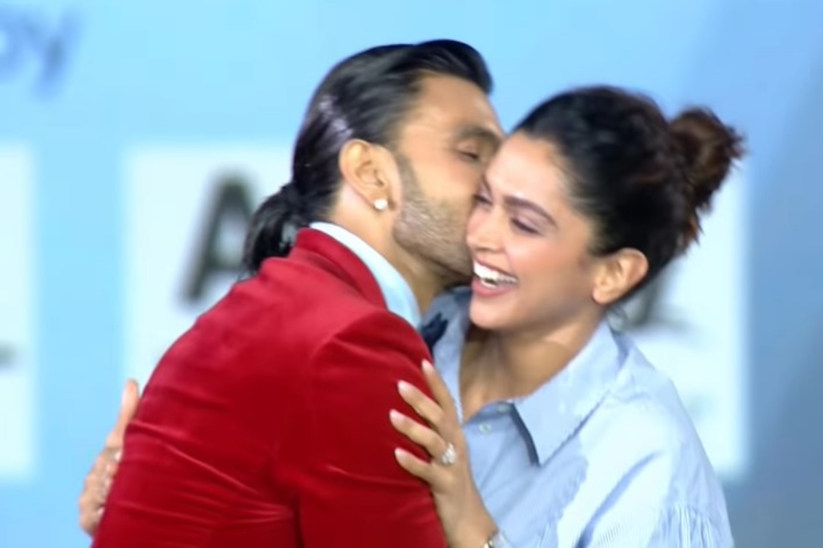 Before giving Deepika Padukone a hug, Ranveer Singh breaks down in tears on stage. Watch