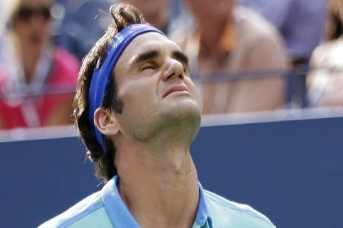 Roger Federer announces retirement from competitive Tennis