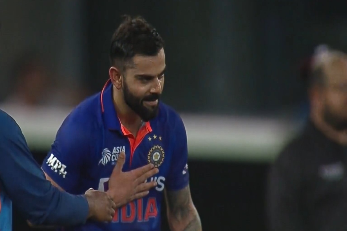 IND v HKG Asia Cup 2022: Virat bows down to Suryakumar Yadav, netizens call it ‘picture of the day’
