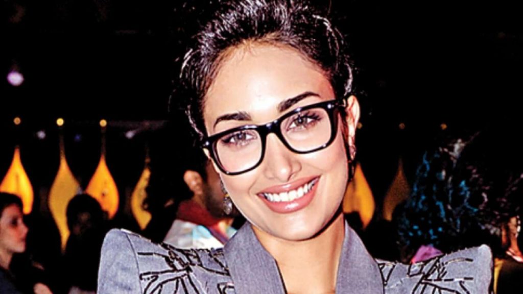 2542540-jiah-khan (1)