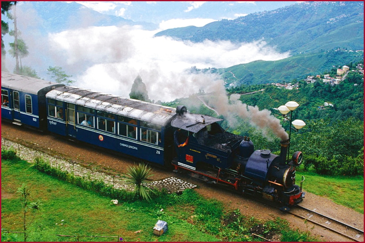 Darjeeling Toy Train (West Bengal)