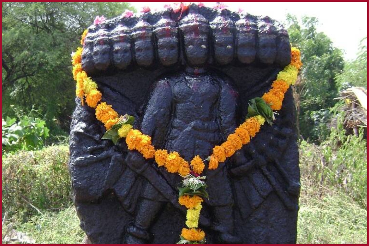 Vijayadashami Special: Sangola village in Maharashtra performs aarti of demon king Ravana on Dussehra