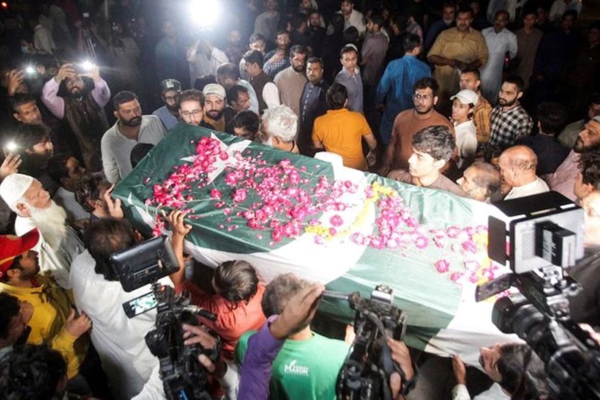 Pak journalist crushed to death under Imran Khan’s truck, questions raised