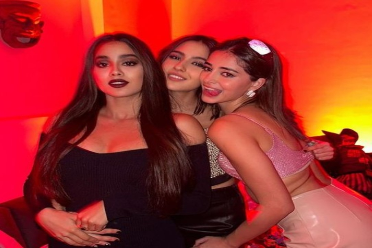 Here are some pictures from the crazy Halloween party attended by Bollywood superstars