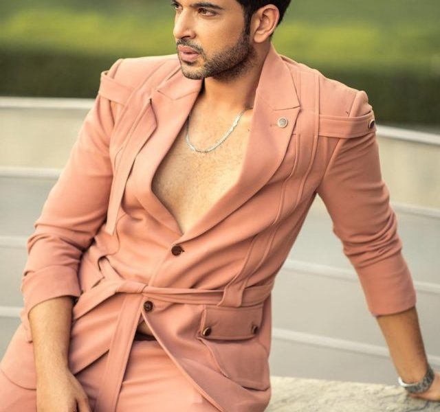 Happy 29th birthday, hottie: Karan Kundrra