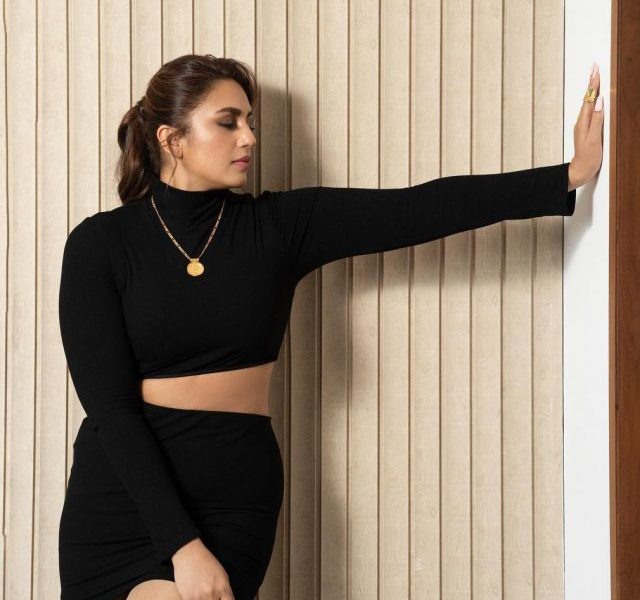 Huma Qureshi creates ruckus by pulling off black crop top