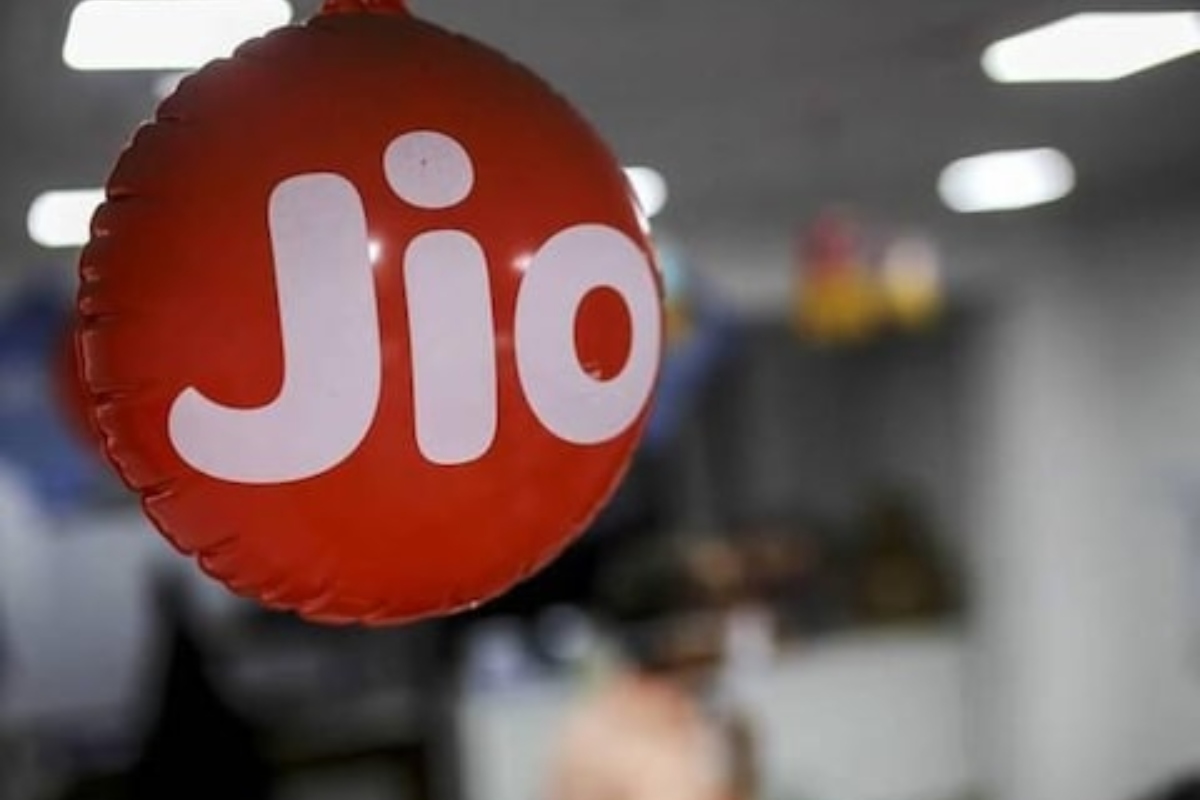 Reliance Jio launches international roaming plans for USA, UAE; makes in-flight connectivity ultra-affordable