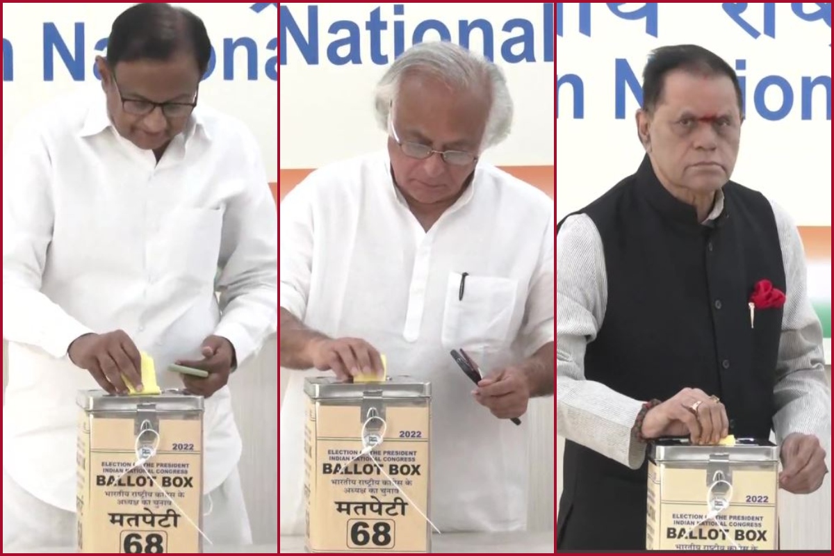 Congress President elections LIVE: Congress MPs P Chidambaram, Jairam Ramesh and other party leaders cast their votes