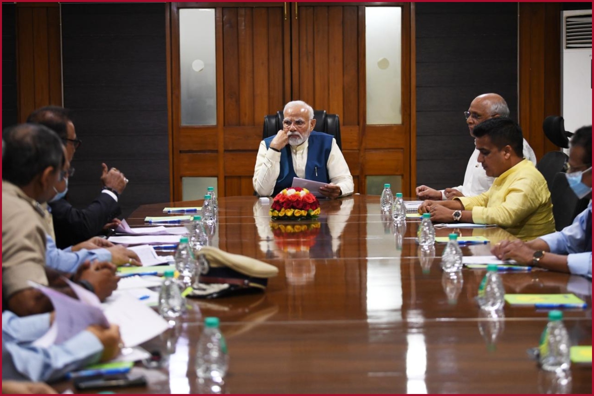 PM chairs high level meeting to review situation in Morbi