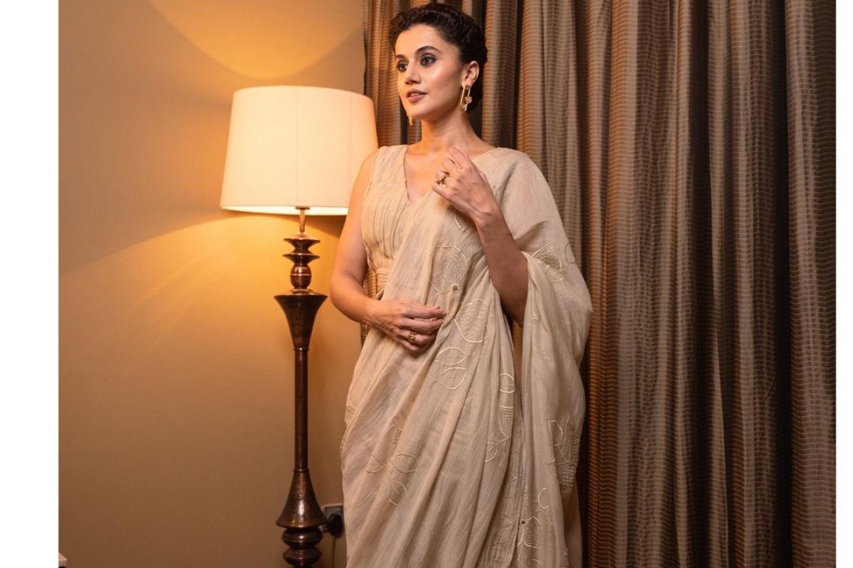 Taapsee Pannu is up with tips and tricks in latest saree look