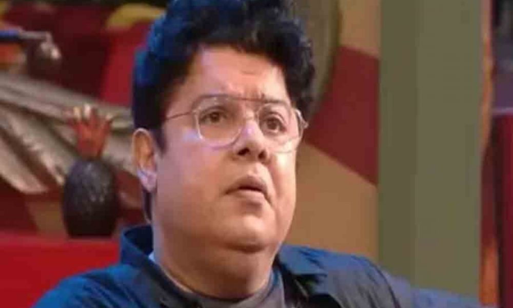 Big Boss 16: Sajid Khan lights up a cigarette in lawn area, gets dressing down