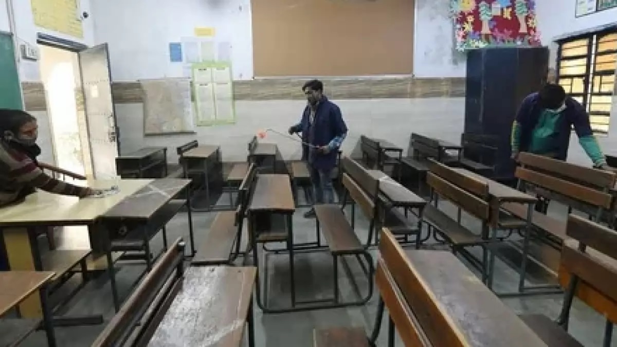 In UP schools, special inspection campaign from July 5- July 31 for checking basic facilities