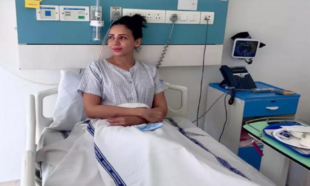 Model actor Rozlyn Khan detected with cancer, shares emotional post