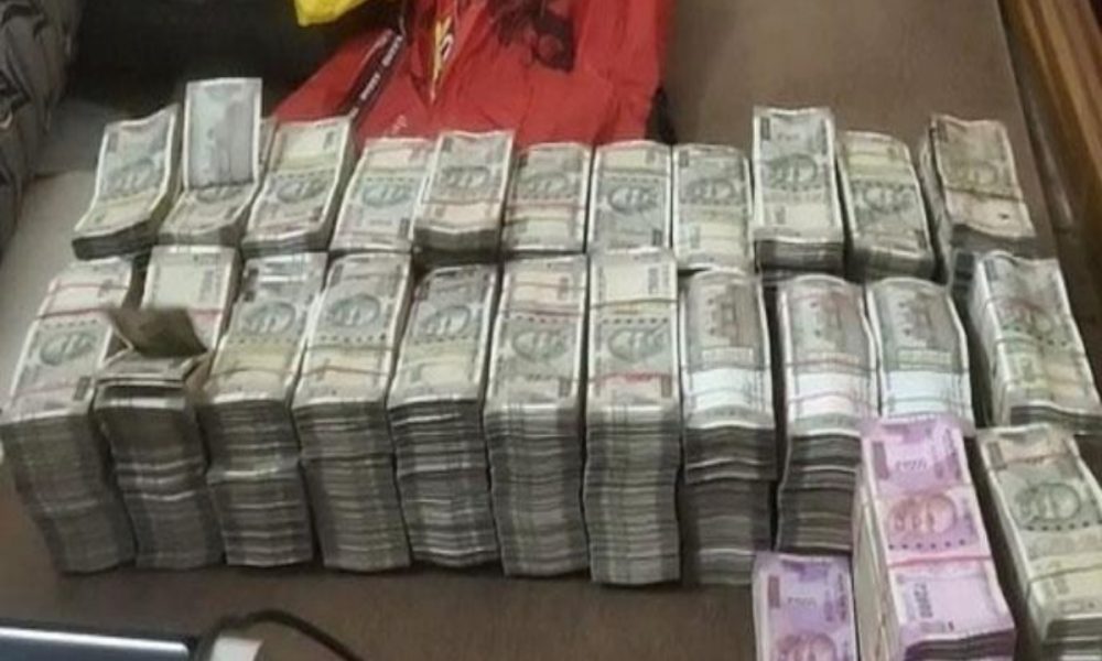 Jharkhand I-T dept raids unearth Rs 2 cr in cash, Rs 100 cr unaccounted transactions