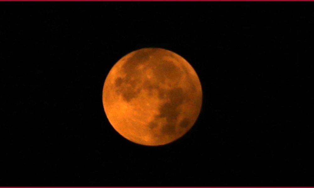 Chandra Grahan 2022 Time for Delhi, Mumbai, Patna, Kolkata, Nagpur and others to witness the Lunar Eclipse