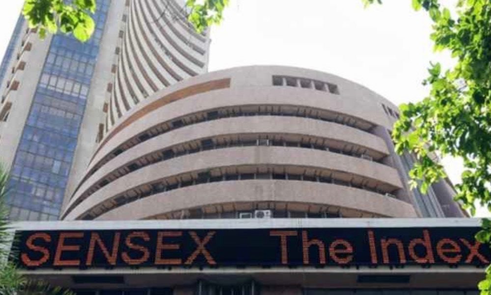 Domestic markets recover in morning trade, tracking strong global cues