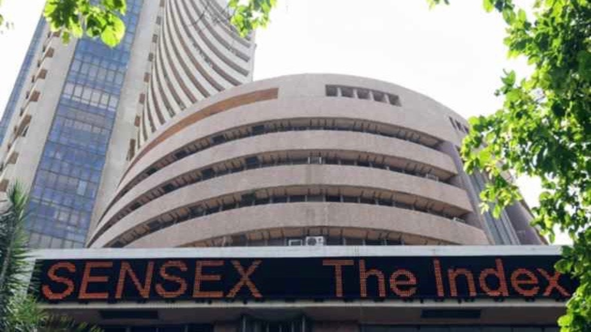 Domestic markets recover in morning trade, tracking strong global cues