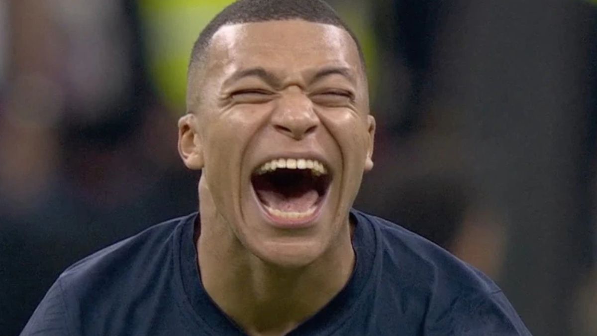 FIFA WC 2022: Kylian Mbappe’s hillarious reaction after Harry Kane misses the penalty goes viral (Watch)